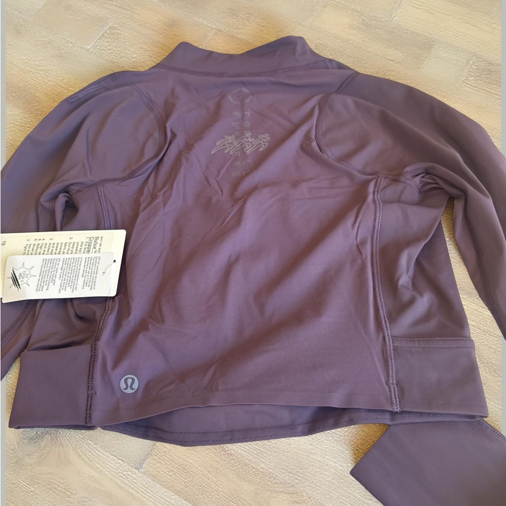 New Lululemon Athletica bundle Nulux and Wundermost tops - Picture 7 of 10